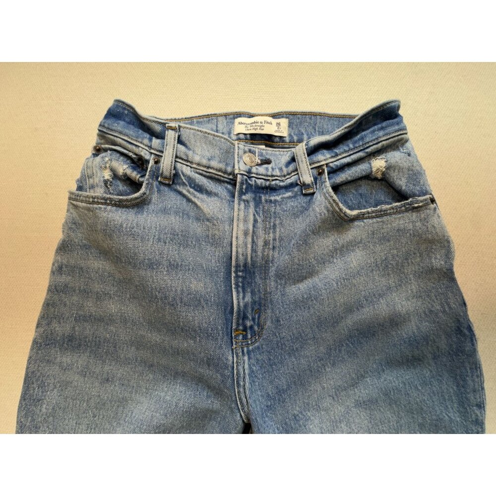 Abercrombie & Fitch 90s Straight Jeans Womens 26/2 Blue Denim Hi-Rise Distressed - Picture 3 of 12